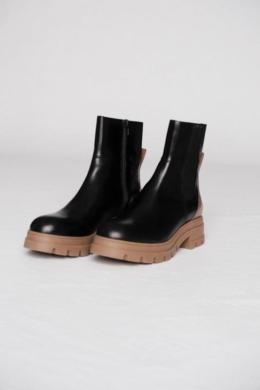 Botin Karneol Black Bryan Stepwise