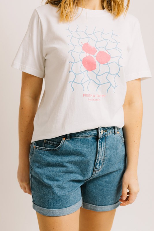 Camiseta Claire Desires Camiseta Claire Desires